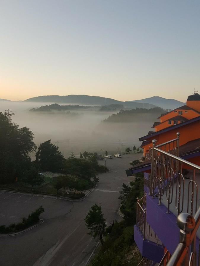 Hyundai Elliot Hotel And Resort Pyeongchang Buitenkant foto